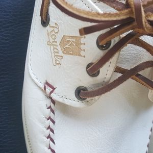 Allen Edmonds Fastball Series Baseball 